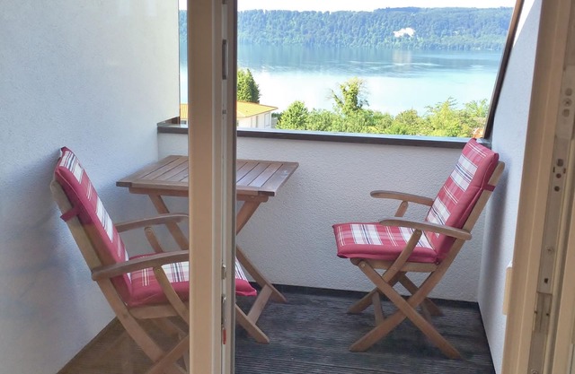 DG Apartamento con fantásticas lago y los Alpes.