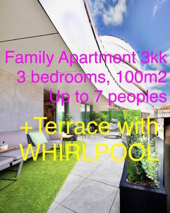 DH Family and Whirlpool Premium Apartment 3kk, 2x SmartTV-NETFLIX, Big Terrace and Free Parking