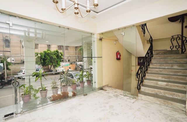 Dharam Villa Guest House Near Sector 15 Metro Station