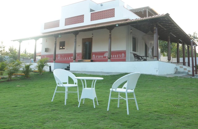 Dharmik Heritage Villa-Luxury Farmhouse near Bangalore