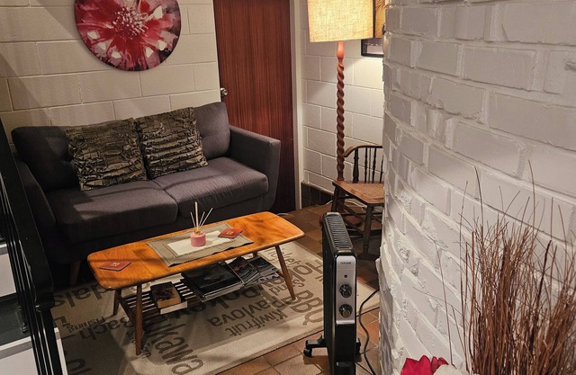 Di's B&B''