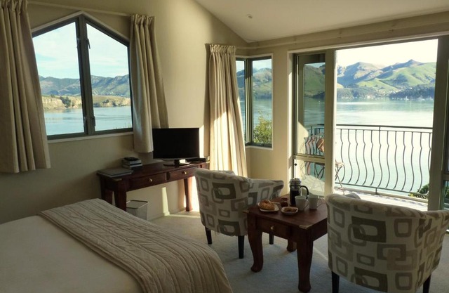 Diamond Harbour Lodge