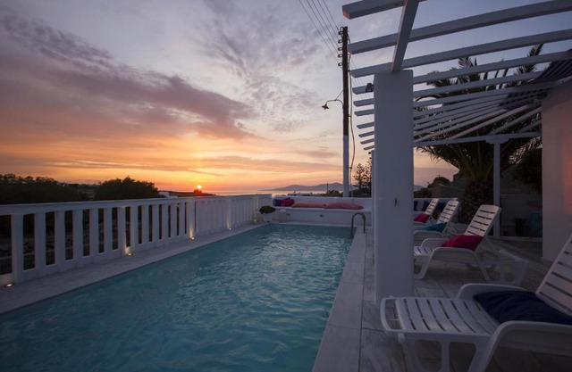 Dibellee Mykonos Studios