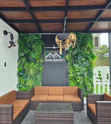 Dieyra Homestay 2 private pool