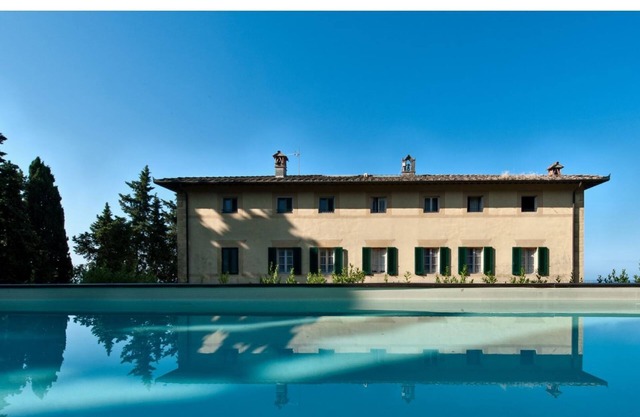 Villa de lujo y tranquila piscina privada en Toscana, amplio jardín, impresionantes vistas