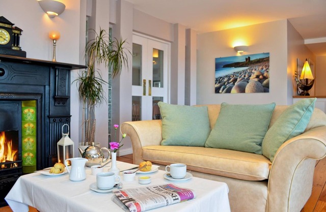 Dingle Harbour Lodge