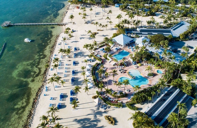Dip Your Toes In The Sand! Beachfront, Pool, Near History of Diving Museum