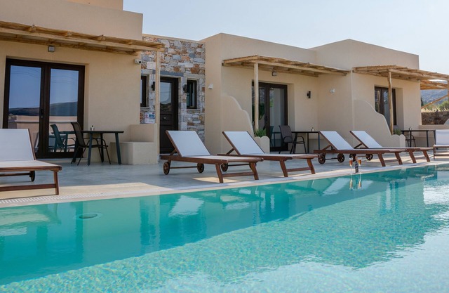 Dipolis Apartments