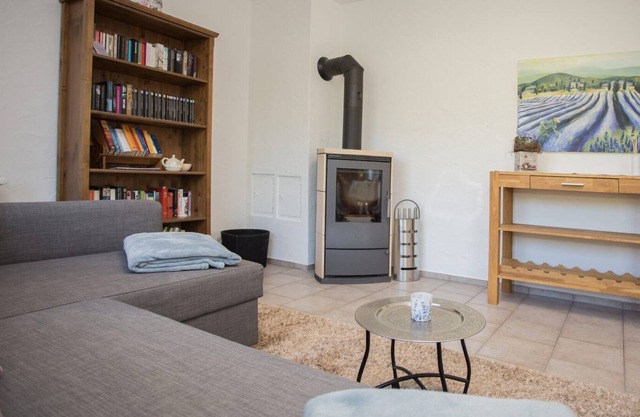 Gran casa de vacaciones para 6 personas en Elkeringhausen
