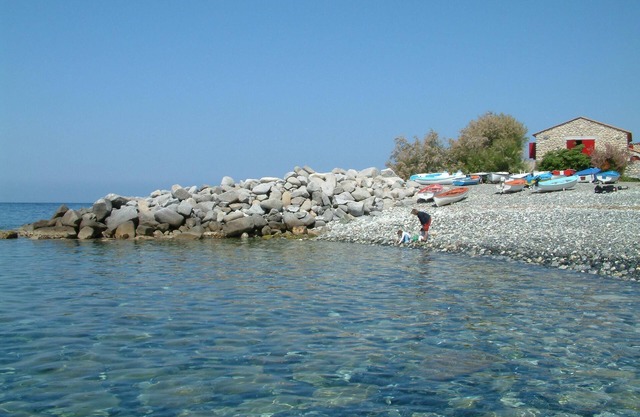 Pieds Dans L'eau Piedra