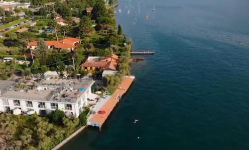 Direttamente Al Lago Apartments