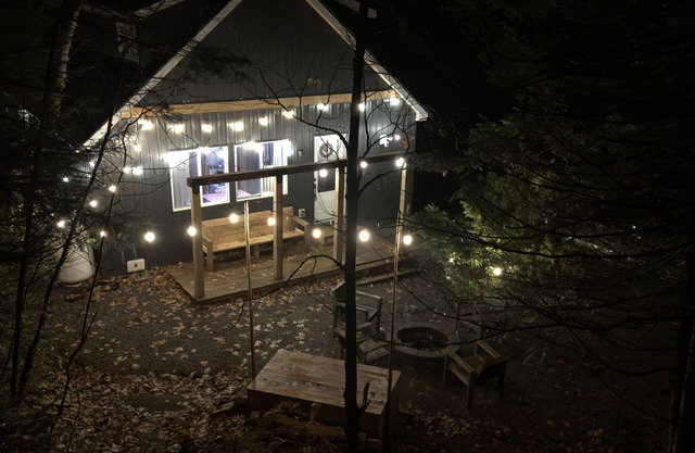 Enchanting Woodland Retreat