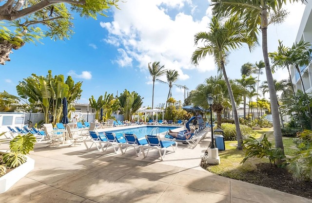 Discover Worthing Beach! w/ Balcony! FREE Parking and Onsite Pool