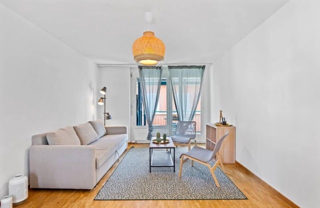 Discover Zurich's Best: Ideal Apartment