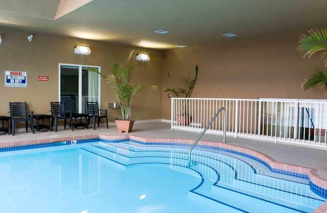 Discovery Bay Resort 601- 2Bed-2Bath- Lake Views- 1387065