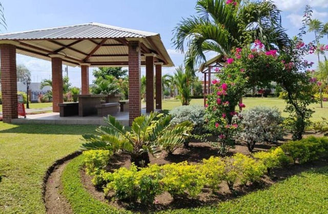 Disfruta tu estancia en la tranquilidad de un verdadero hogar.