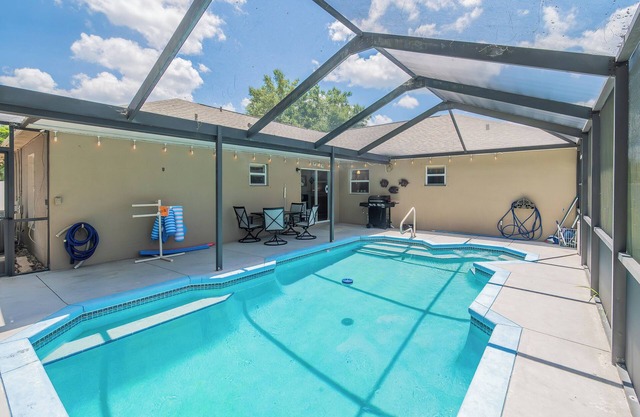 Disney Castle Cove - Private Pool & Community Boat Ramp close to Legoland