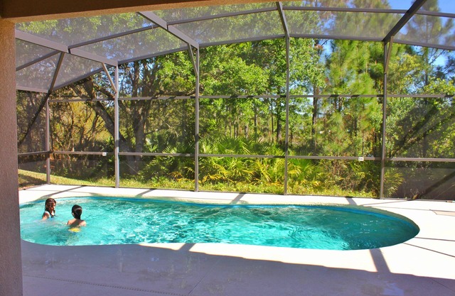 Disney World Area Villa Orlando * 4 camas * 3 en suite * Piscina privada * SunDeck *