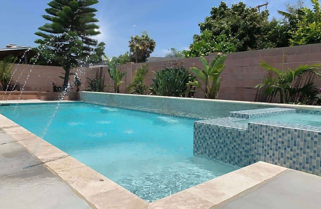 Disneyland 8 Bdrm 4 Bth Pool/HotTub, Large Parking