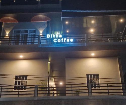 Ditha homestay & coffee shop