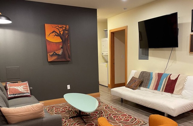 Division High-End Custom-Built Apartment