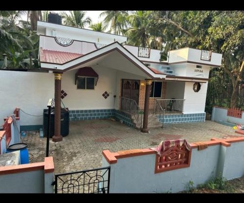 Divya Homestay