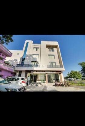 Divya Hotel & Restaurant