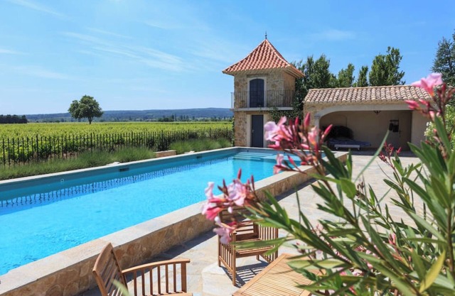 DiWine Provence, Wine estate, Heated swimming pool 15x5m