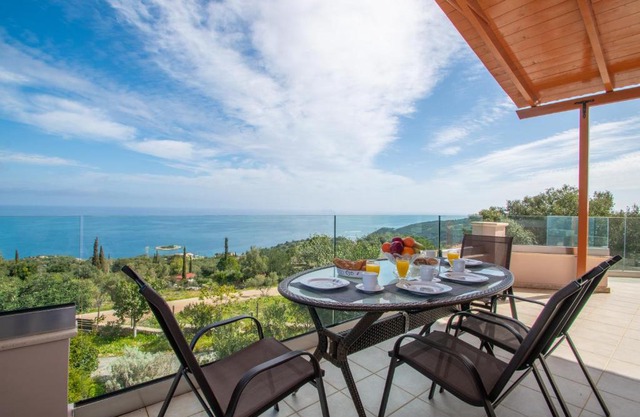 DN Beach Coast Villa by "elite"