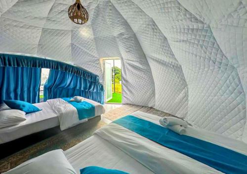Dnamie Glamping - Lux Tent