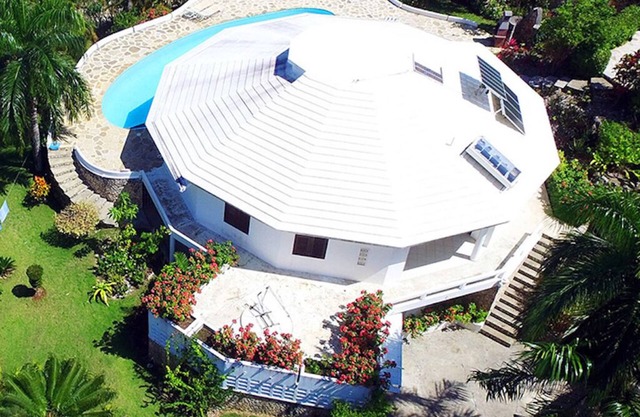 Shell House, Caracol dominicano con piscina de 14m y vista al mar