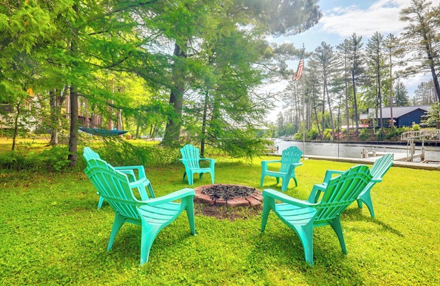 Dock + Spacious Yard: Scenic Retreat on Post Lake