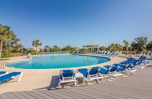 Bungalow que admite mascotas en Harbour Island a una cuadra de la playa + carrito de golf