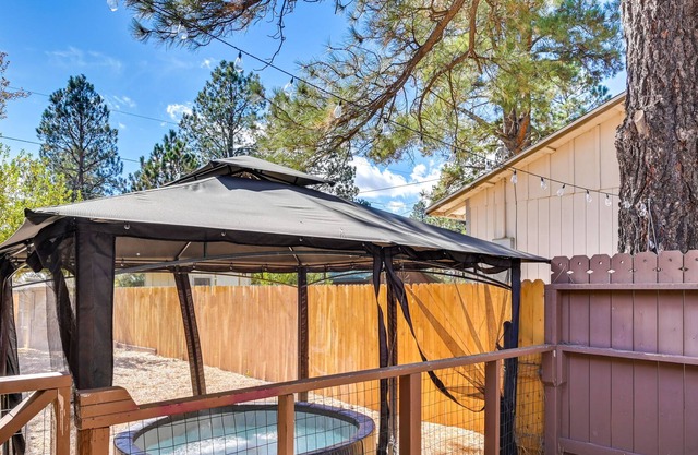 Dog-Friendly Flagstaff Getaway w/ Fire Pit!