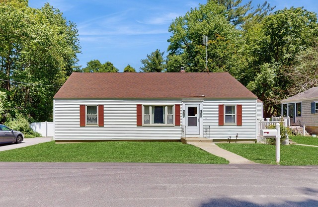 Dog-friendly home with firepit, large deck & yard - close to town