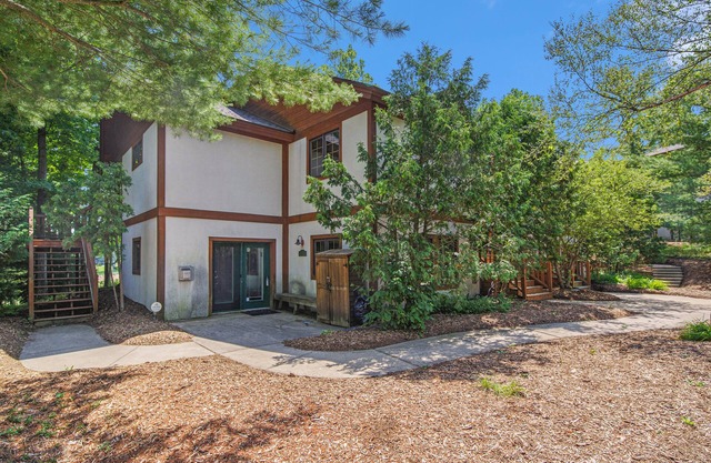 Dog-friendly ski-in/out condo near lifts with ski views, pool, tennis, hot tub