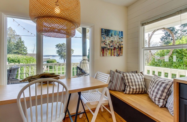 ¡Casa frente al mar que admite perros con magníficas vistas, terraza, momentos de playa!