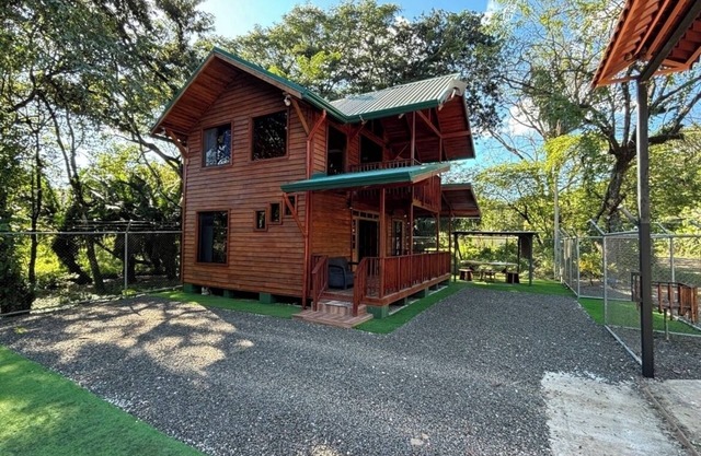 Casa de Muñecas. Esterones Samara