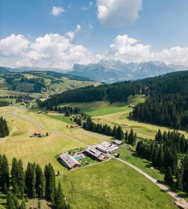 Dolomites Living Hotel Tirler