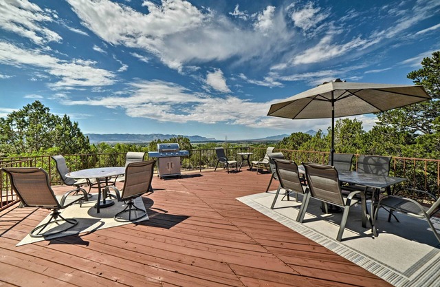 ¡Dolores Home en 19 acres con vistas de 360 ​​grados!