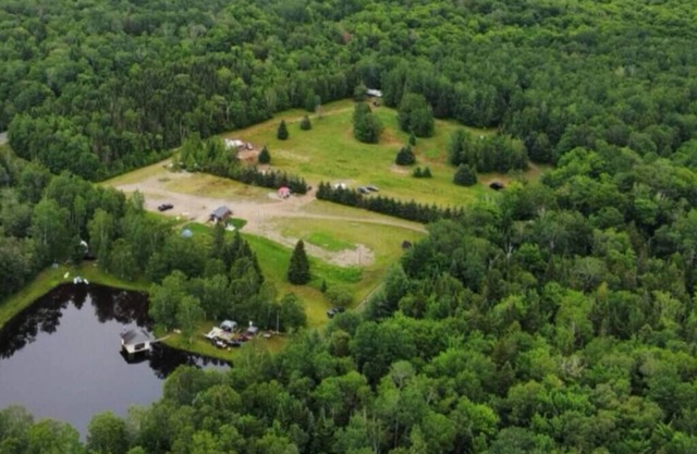 Domaine Beausite à louer pour groupes familiaux, corporatifs ou événementiels!