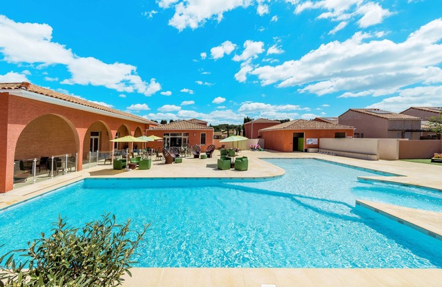 Domaine de Bacchus-2 pièces 4 pers. by Interhome