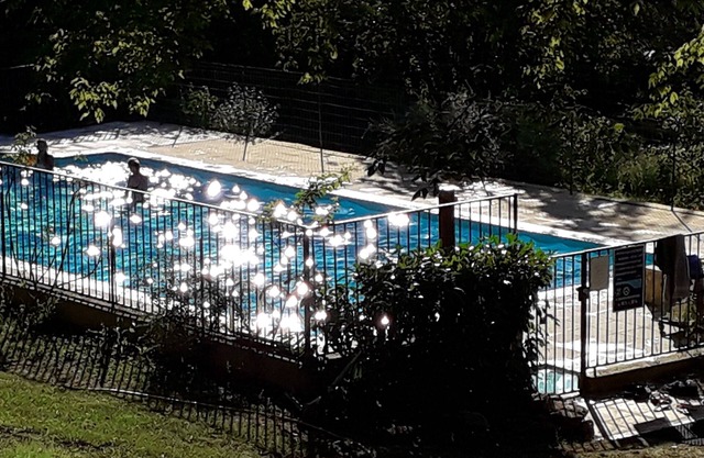Domaine de Bardenat-Le Gîte du "Houx" in Marquay