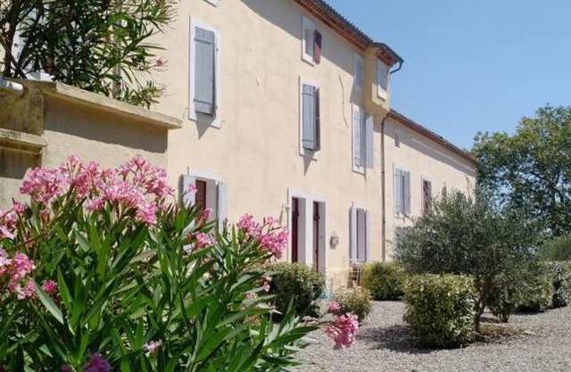 Domaine De La Petite Tour