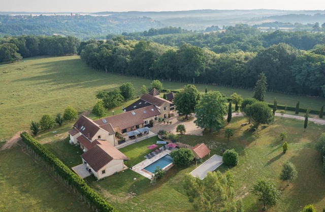 Domaine du Bugassou, Chambres, Table d'hôtes & SPA