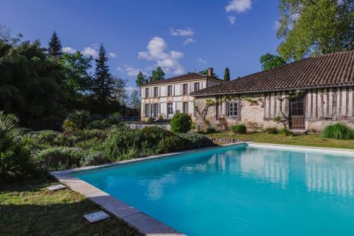 Domaine du Chateau de la Grotte