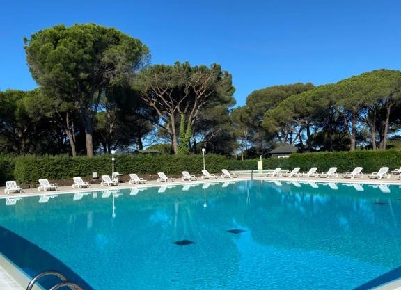 Domaine Valescure vue Piscine ou Pinede - Wifi