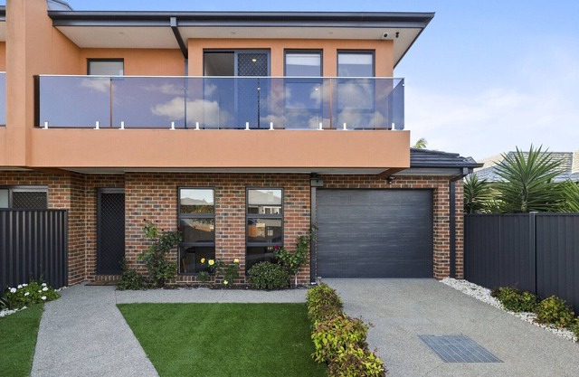 Domi Rentals - The Argyle Residence