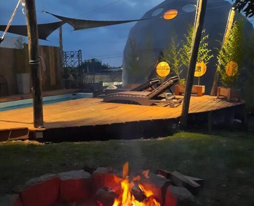 Domo en la ciudad con Jacuzzi privado.