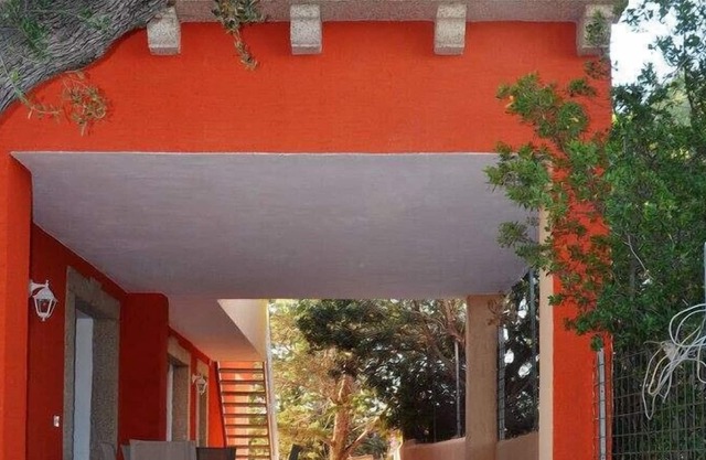DOMO PINTADA 3 HOUSE
